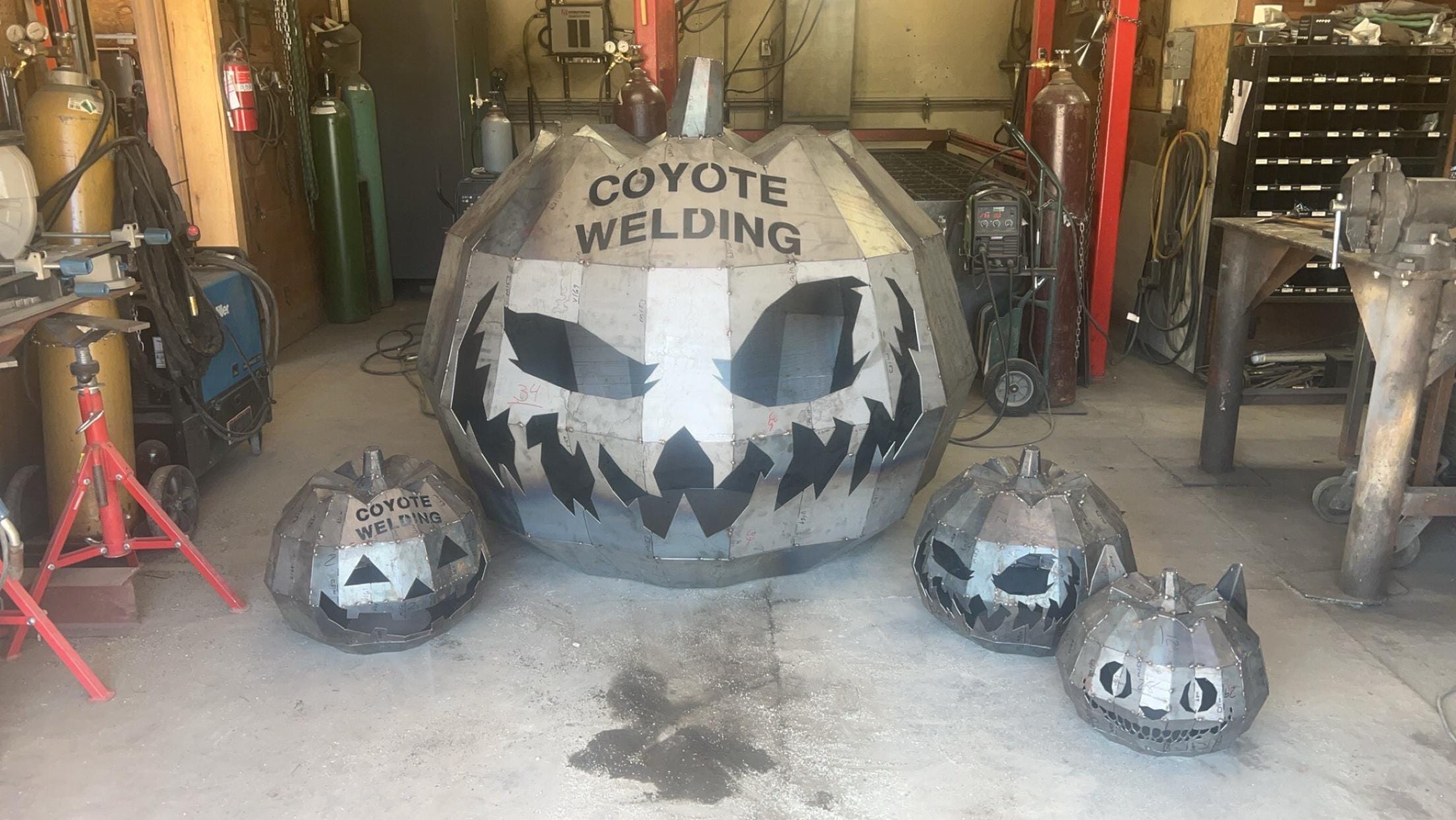 Halloween Pumpkins Metal Welding DIY Plan (Digital Files .dxf .pdf)