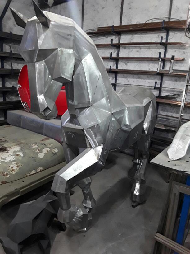 Horse! Weld it yourself with Digital plan for metal. Set of digital files include: .pdf – scheme, .dxf – CNC cutting.